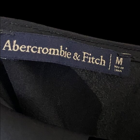 Abercrombie & Fitch black camisole scoop neck top - Picture 3 of 3